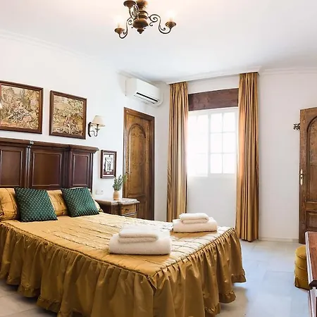 Alojamento de Acomodação e Pequeno-almoço Boutique House Lujopobre Montilla